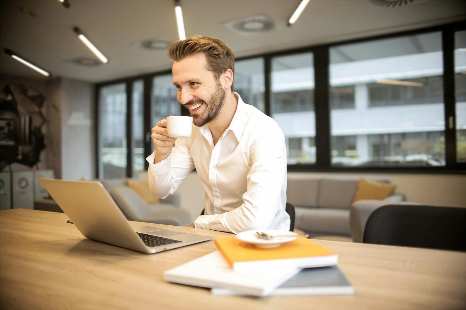 How to Become a Successful Entrepreneur: A Simple Guide