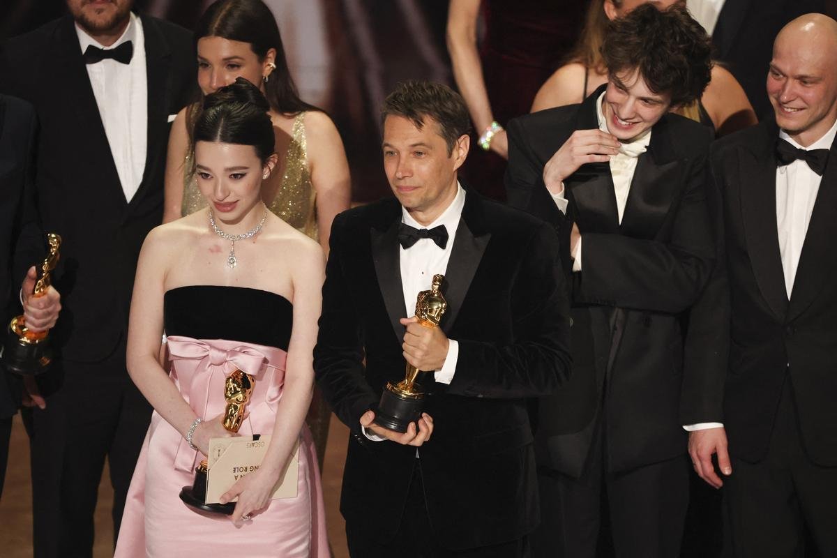 Biggest Oscar Shock of 2025: Underdog Film Sweeps the Awards!